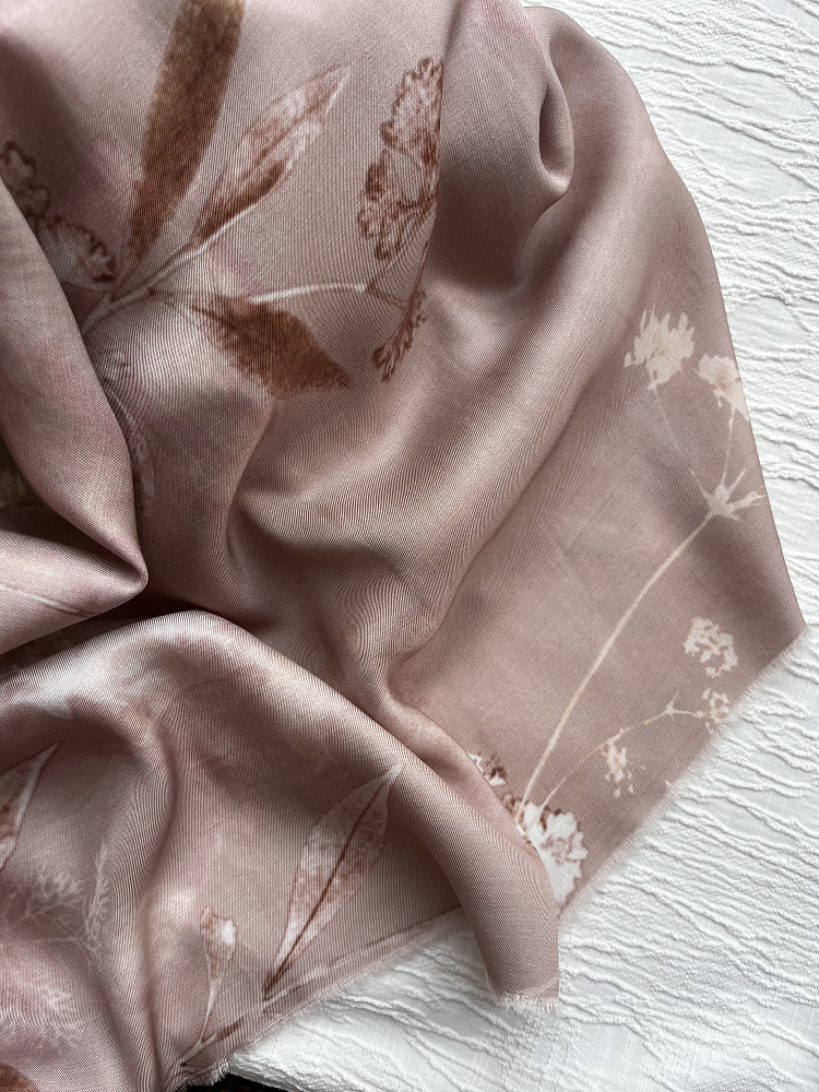 картинка Плательная вискоза от Max Mara в пудровом цвете от магазина