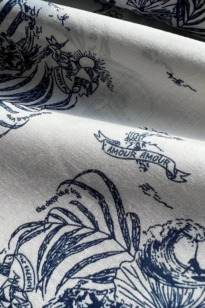 картинка Батист в морской тематике от Dolce&Gabbana от магазина