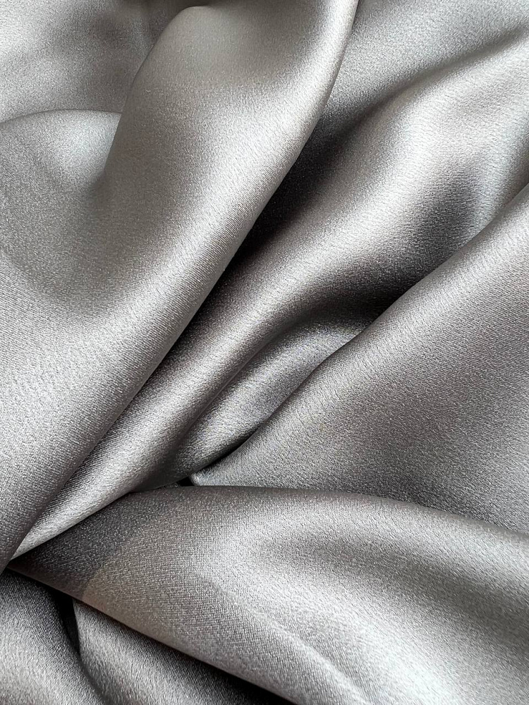 картинка Жемчужная сатиновая вискоза от MaxMara от магазина