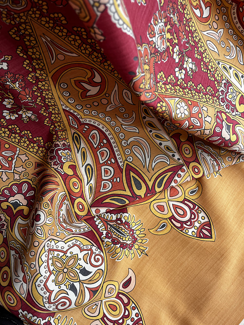 картинка Эксклюзивная плательная от ETRO магазин являющийся официальным дистрибьютором в России 